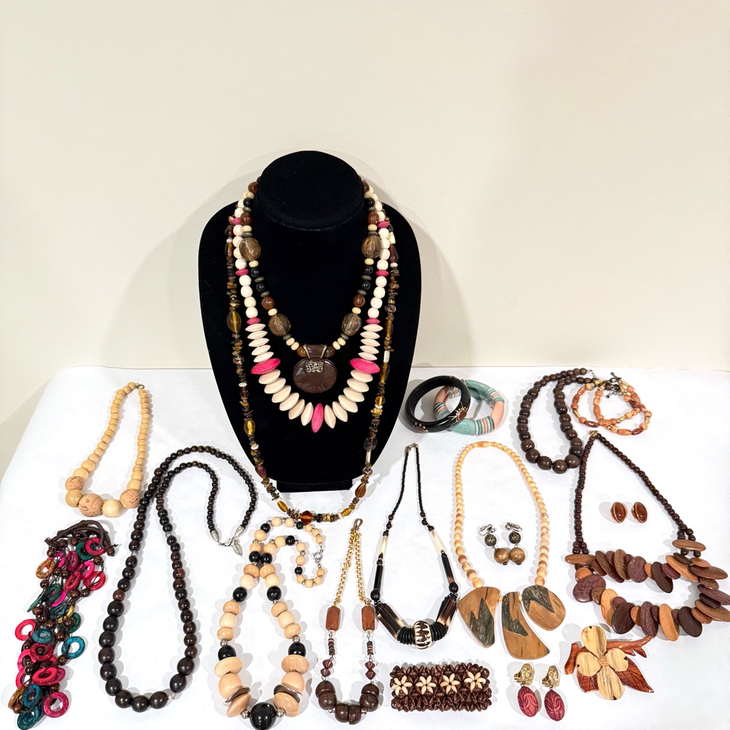 Vintage Wood Wooden Jewlery Stones Boho Necklaces Earrings Bracelets Statement 60$